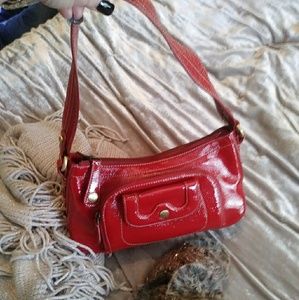 Perlina patent leather handbag